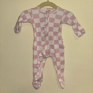 SIIX Collection Pink Checker Baby Girls’ Ruffle Two-Way Zipper Footie Onesie